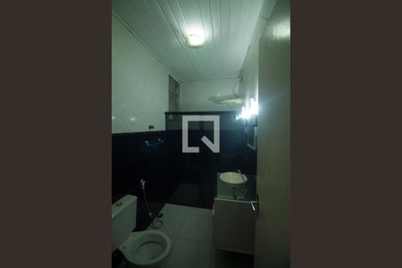 Casa à venda com 160m², 3 quartos e 2 vagas Casa à venda com 160m², 3 quartos e 2 vagasBanheiro