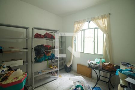 Casa à venda com 160m², 3 quartos e 2 vagas Casa à venda com 160m², 3 quartos e 2 vagasQuarto 3