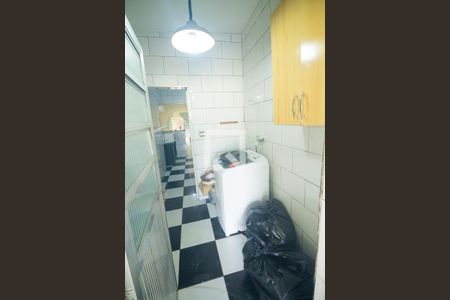 Casa à venda com 160m², 3 quartos e 2 vagas Casa à venda com 160m², 3 quartos e 2 vagasÁrea de Serviço