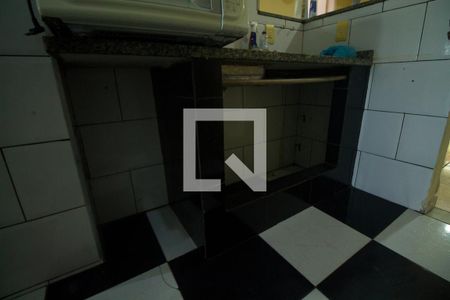 Casa à venda com 160m², 3 quartos e 2 vagas Casa à venda com 160m², 3 quartos e 2 vagasCozinha