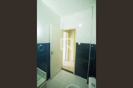 Casa à venda com 160m², 3 quartos e 2 vagas Casa à venda com 160m², 3 quartos e 2 vagasBanheiro