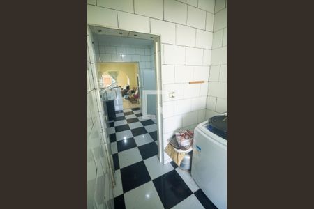Casa à venda com 160m², 3 quartos e 2 vagas Casa à venda com 160m², 3 quartos e 2 vagasÁrea de Serviço