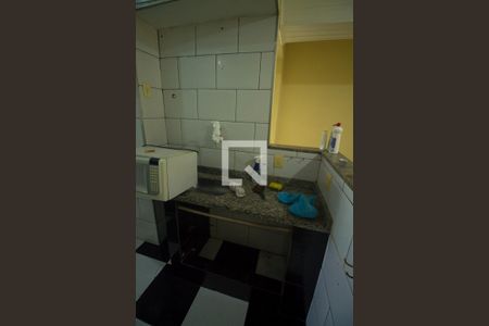 Casa à venda com 160m², 3 quartos e 2 vagas Casa à venda com 160m², 3 quartos e 2 vagasCozinha