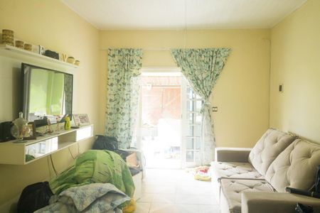 Sala de casa à venda com 3 quartos, 160m² em Pilares, Rio de Janeiro