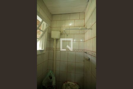 Casa à venda com 160m², 3 quartos e 2 vagas Casa à venda com 160m², 3 quartos e 2 vagasBanheiro de Serviço