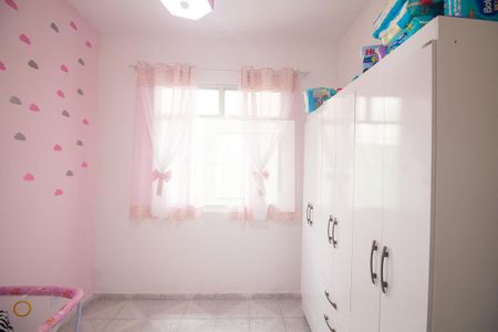 Casa à venda com 160m², 3 quartos e 2 vagas Casa à venda com 160m², 3 quartos e 2 vagasQuarto 2