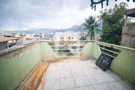 Casa à venda com 160m², 3 quartos e 2 vagas Casa à venda com 160m², 3 quartos e 2 vagasÁrea Externa