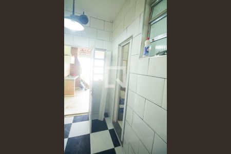 Casa à venda com 160m², 3 quartos e 2 vagas Casa à venda com 160m², 3 quartos e 2 vagasÁrea de Serviço