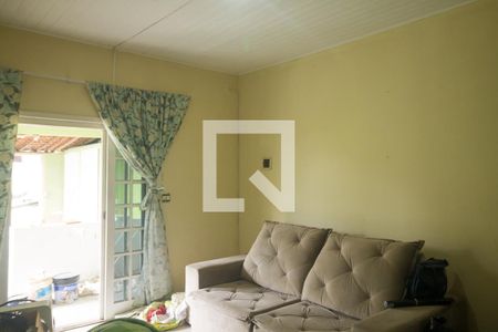 Sala de casa à venda com 3 quartos, 160m² em Pilares, Rio de Janeiro