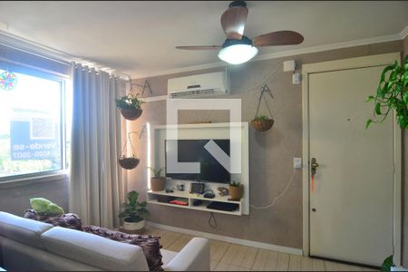 Sala de apartamento à venda com 2 quartos, 42m² em Olaria, Canoas