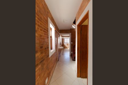 Casa à venda com 200m², 3 quartos e 4 vagasCorredor