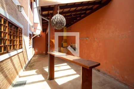 Casa à venda com 200m², 3 quartos e 4 vagasChurrasqueira