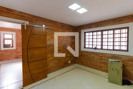 Casa à venda com 200m², 3 quartos e 4 vagasSala 02