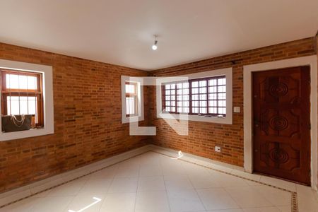 Casa à venda com 200m², 3 quartos e 4 vagasSala 01