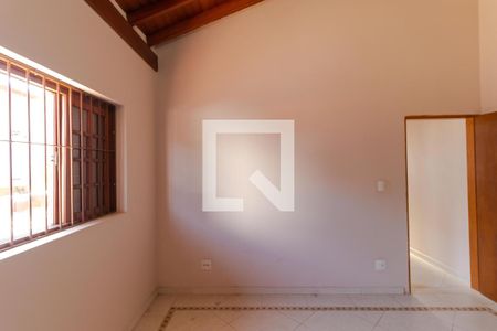 Casa à venda com 200m², 3 quartos e 4 vagasQuarto 02