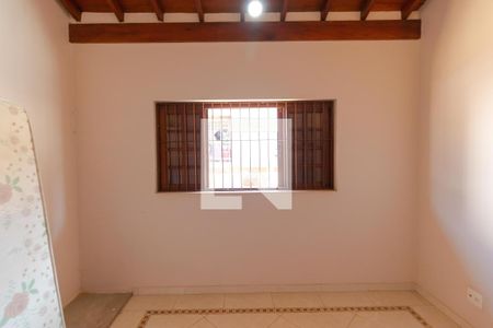 Casa à venda com 200m², 3 quartos e 4 vagasQuarto 01