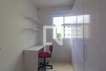 Quarto 2 de apartamento para alugar com 2 quartos, 53m² em Santa Cândida, Curitiba