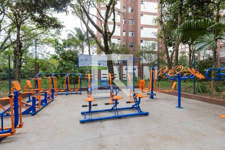 Apartamento para alugar com 56m², 2 quartos e sem vagaÁrea comum - Academia