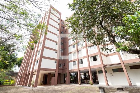 Apartamento para alugar com 56m², 2 quartos e sem vagaFachada do bloco