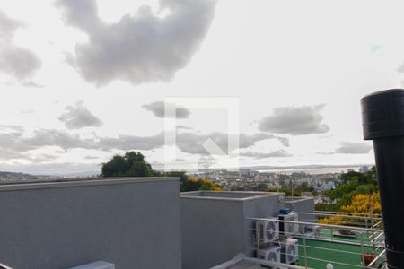 Casa de condomínio à venda com 255m², 3 quartos e 2 vagas Casa de condomínio à venda com 255m², 3 quartos e 2 vagasTerraço