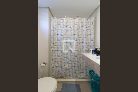 Casa de condomínio à venda com 255m², 3 quartos e 2 vagas Casa de condomínio à venda com 255m², 3 quartos e 2 vagasBanheiro do Quarto 2