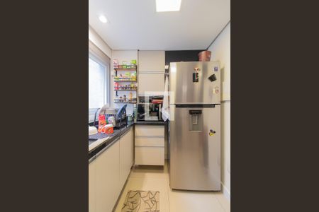 Casa de condomínio à venda com 255m², 3 quartos e 2 vagas Casa de condomínio à venda com 255m², 3 quartos e 2 vagasCozinha