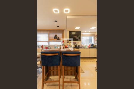 Casa de condomínio à venda com 255m², 3 quartos e 2 vagas Casa de condomínio à venda com 255m², 3 quartos e 2 vagasCozinha