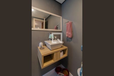 Lavabo de casa de condomínio à venda com 3 quartos, 255m² em Nonoai, Porto Alegre