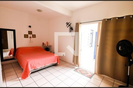 Casa à venda com 172m², 4 quartos e 2 vagasSuite