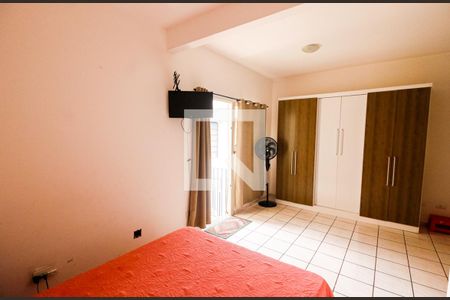 Casa à venda com 172m², 4 quartos e 2 vagasSuite