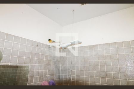 Casa à venda com 172m², 4 quartos e 2 vagasChuveiro - suite