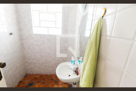 Casa à venda com 172m², 4 quartos e 2 vagasLavabo