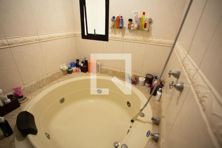 Apartamento à venda com 249m², 3 quartos e 2 vagas Apartamento à venda com 249m², 3 quartos e 2 vagasBanheiro do Quarto 3