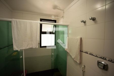 Apartamento à venda com 249m², 3 quartos e 2 vagas Apartamento à venda com 249m², 3 quartos e 2 vagasBanheiro do Quarto 2