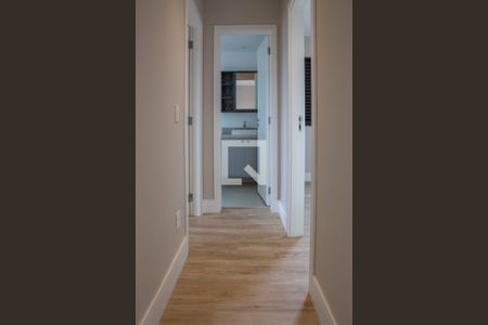 Apartamento à venda com 69m², 2 quartos e 2 vagasCorredor