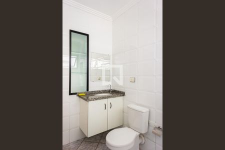 Apartamento para alugar com 32m², 1 quarto e sem vagaBanheiro e Serviço