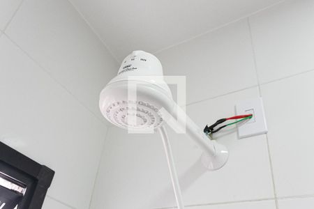 Banheiro - Chuveiro de kitnet/studio para alugar com 1 quarto, 24m² em Penha de França, São Paulo