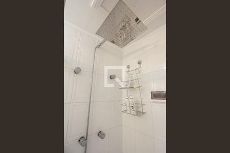 Apartamento à venda com 71m², 2 quartos e 2 vagasBanheiro da Suíte