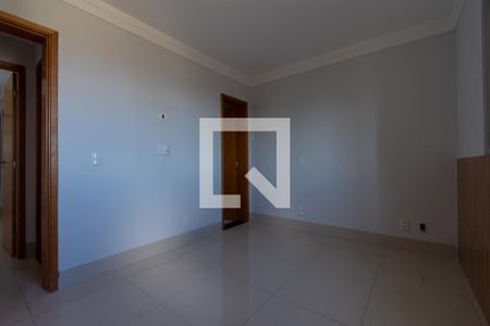 Apartamento à venda com 80m², 3 quartos e 1 vaga Apartamento à venda com 80m², 3 quartos e 1 vagaSuíte 1