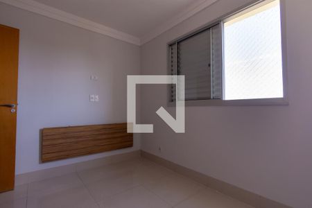 Apartamento à venda com 80m², 3 quartos e 1 vaga Apartamento à venda com 80m², 3 quartos e 1 vagaQuarto