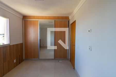 Apartamento à venda com 80m², 3 quartos e 1 vaga Apartamento à venda com 80m², 3 quartos e 1 vagaSuíte 1