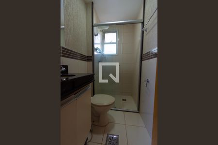 Apartamento à venda com 80m², 3 quartos e 1 vaga Apartamento à venda com 80m², 3 quartos e 1 vagaBanheiro da Suíte 1