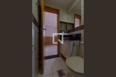 Apartamento à venda com 80m², 3 quartos e 1 vaga Apartamento à venda com 80m², 3 quartos e 1 vagaBanheiro da Suíte 1