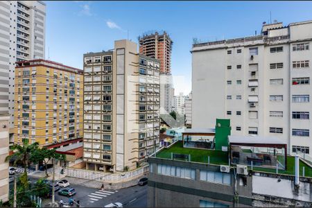 Apartamento para alugar com 157m², 4 quartos e 2 vagas Apartamento para alugar com 157m², 4 quartos e 2 vagasVista
