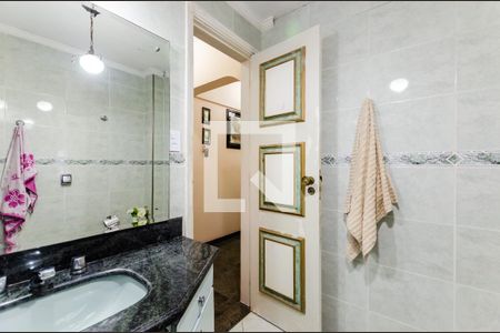 Apartamento para alugar com 157m², 4 quartos e 2 vagas Apartamento para alugar com 157m², 4 quartos e 2 vagasBanheiro