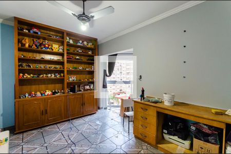 Apartamento para alugar com 157m², 4 quartos e 2 vagas Apartamento para alugar com 157m², 4 quartos e 2 vagasQuarto 4