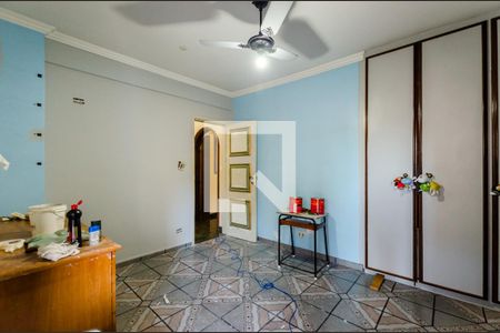 Apartamento para alugar com 157m², 4 quartos e 2 vagas Apartamento para alugar com 157m², 4 quartos e 2 vagasQuarto 4