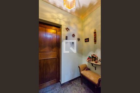 Apartamento para alugar com 157m², 4 quartos e 2 vagas Apartamento para alugar com 157m², 4 quartos e 2 vagasHall privativo