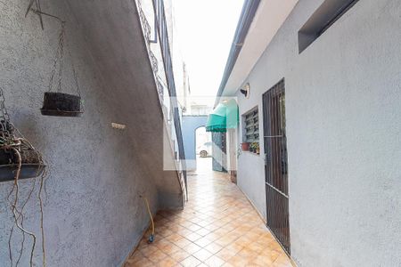 Casa à venda com 90m², 1 quarto e 1 vagaQuintal