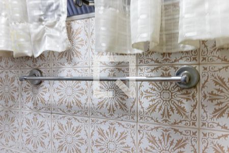 Casa à venda com 90m², 1 quarto e 1 vagaDetalhe do banheiro